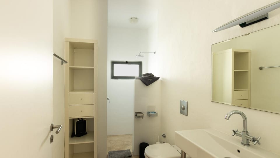 Shower, Bathroom, towels