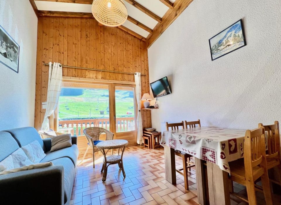 Résidence La Beguette - Appartement Sud avec vue sur les pistes MAE-2344 Apartment in Notre-Dame-de-Bellecombe