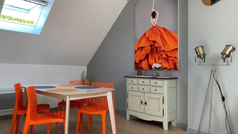 TV and multimedia, Decorative detail, Dining area