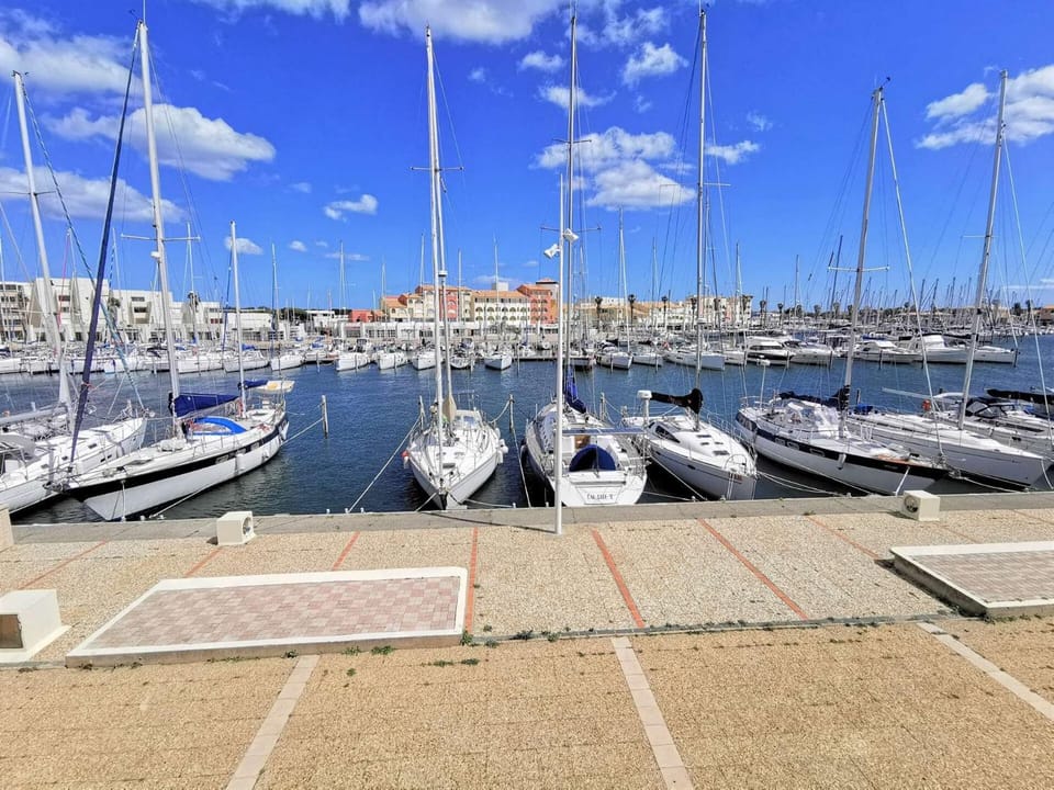 Résidence Terrasses De La Mediterranee 1 - 2 Pièces 4 couchages PORT LEUCATE MAE-5654 Apartment in Leucate