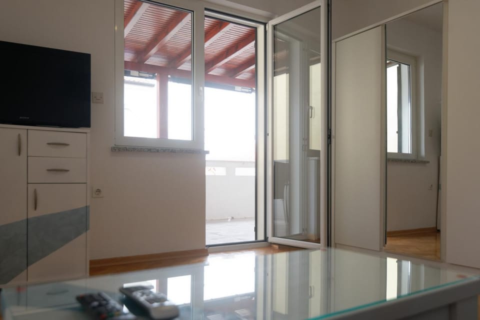Apartments Jasna 4 Apartment in Novigrad