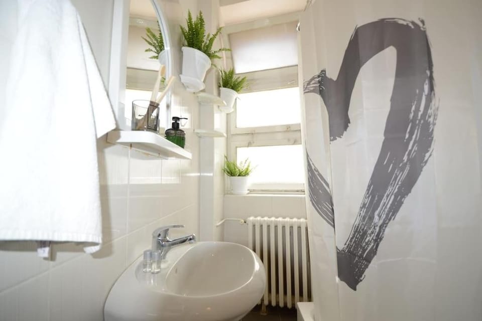 Pavla Papa Studio - Bright & central Apartment in Novi Sad