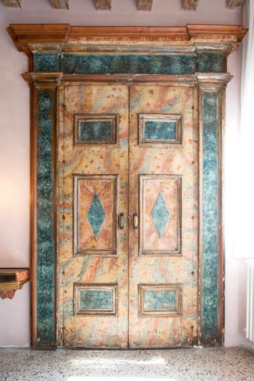 Decorative detail