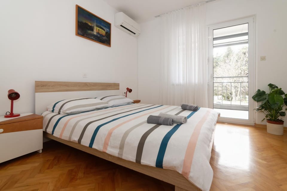 Apartments Jasna 3 Apartment in Novigrad
