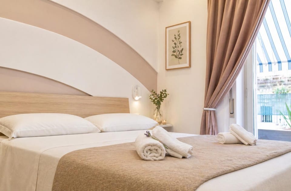 Terrazza Garibaldi Bed and Breakfast in Naples