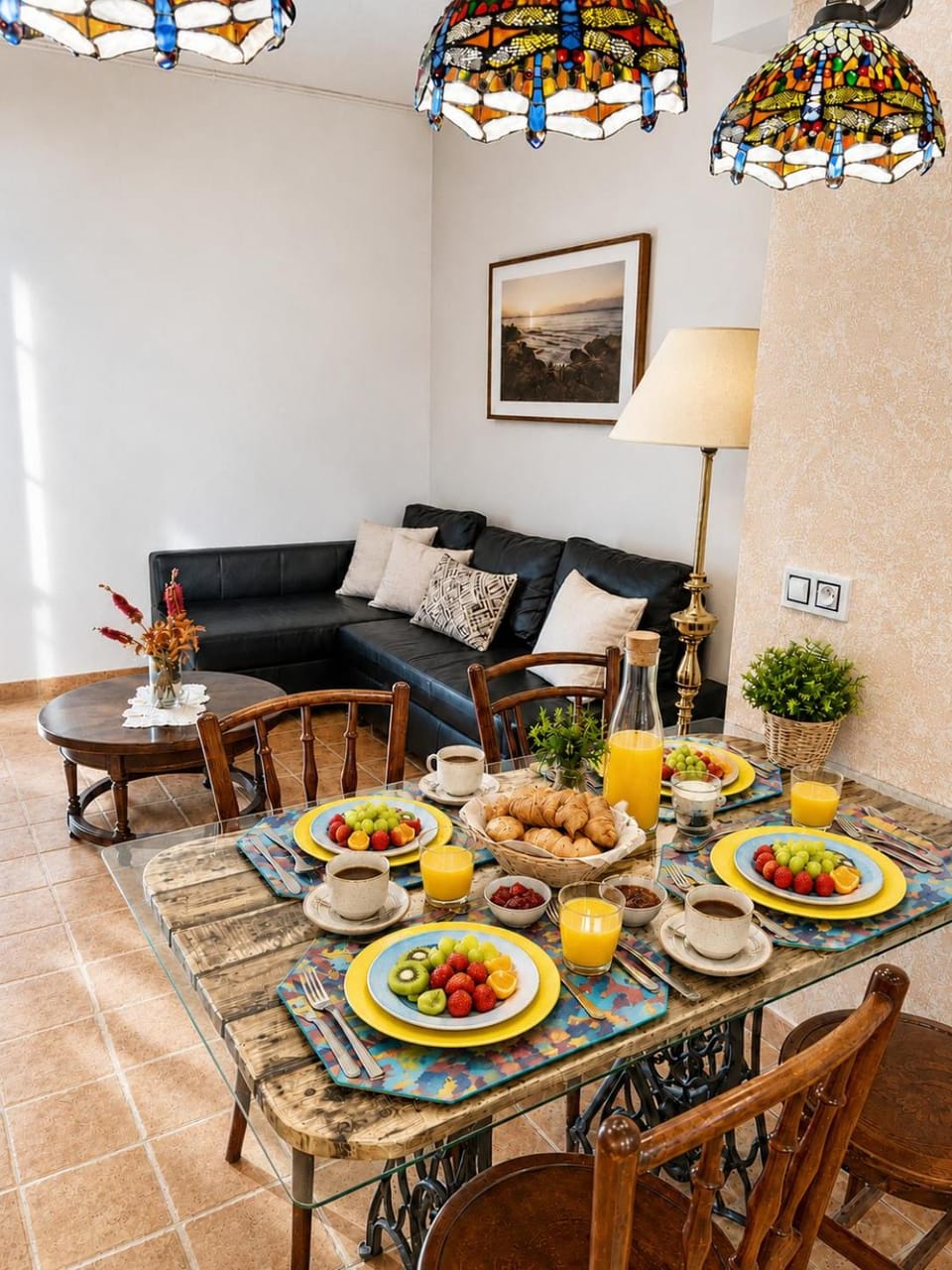Living room, Dining area