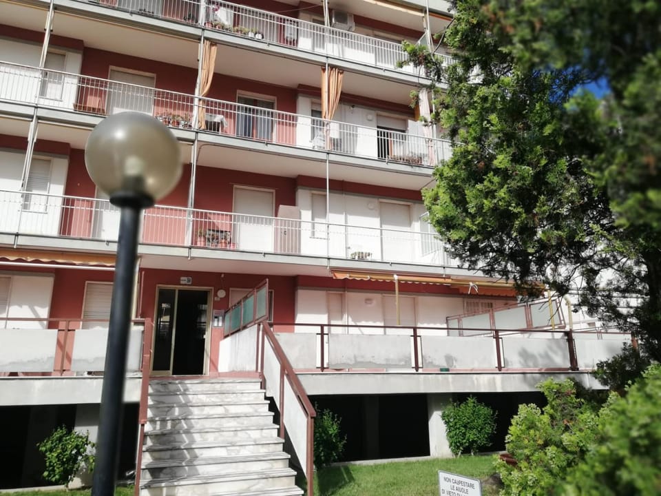 Appartamento Viale della Repubblica Apartment in Pietra Ligure