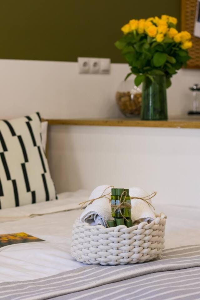 hotelise I Green-Rose Studio Apartment in Yerevan