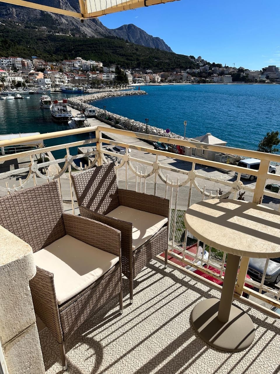Balcony/Terrace, Seating area, Mountain view, Sea view