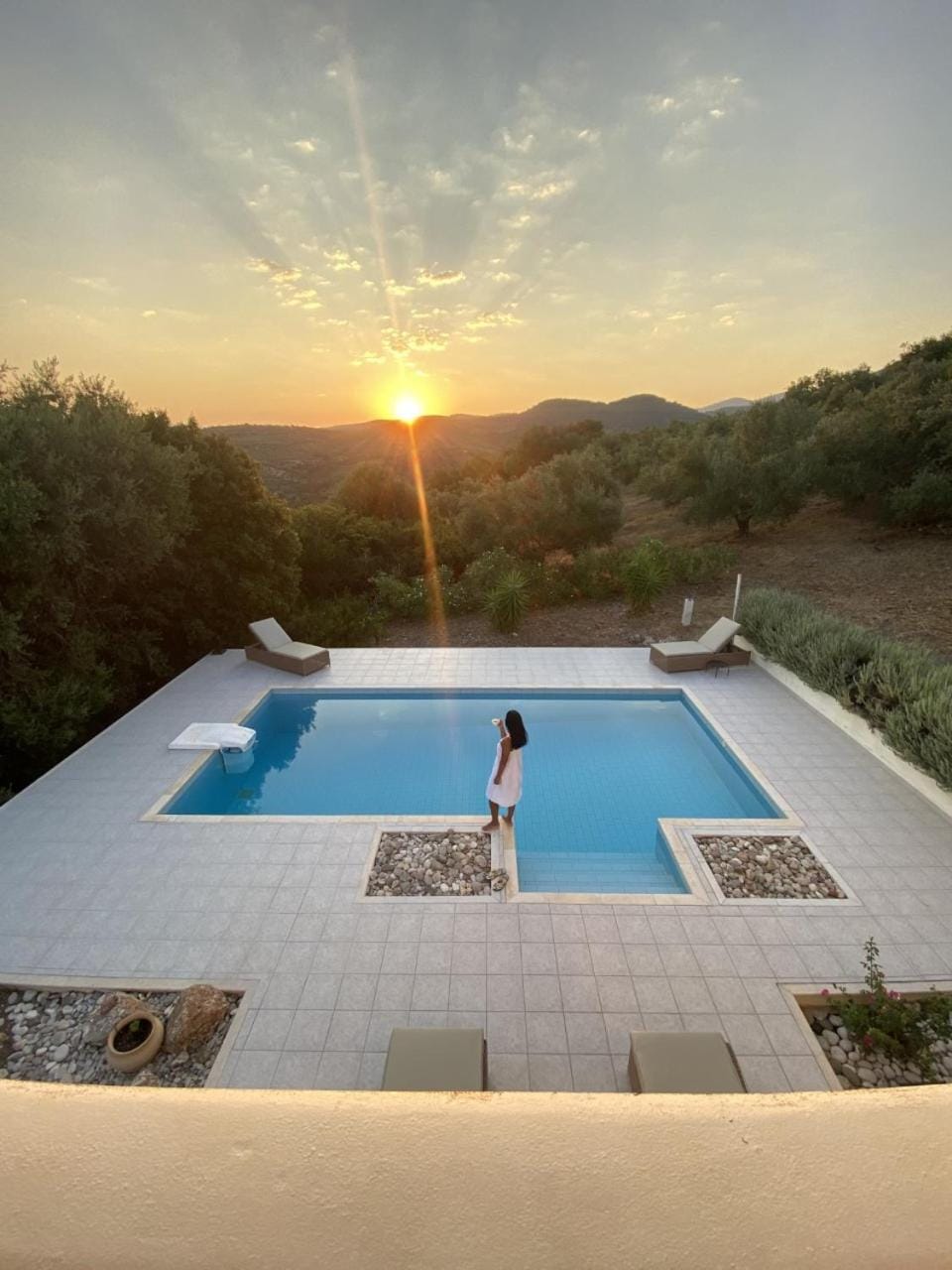 Swimming pool, Sunrise