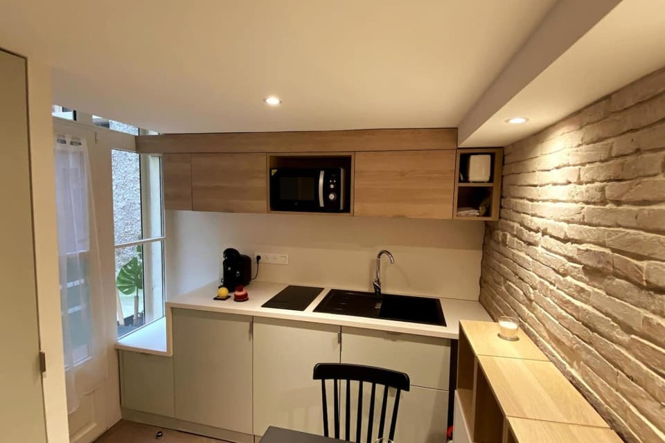 Studio Zen Tokyo Apartment in Lyon