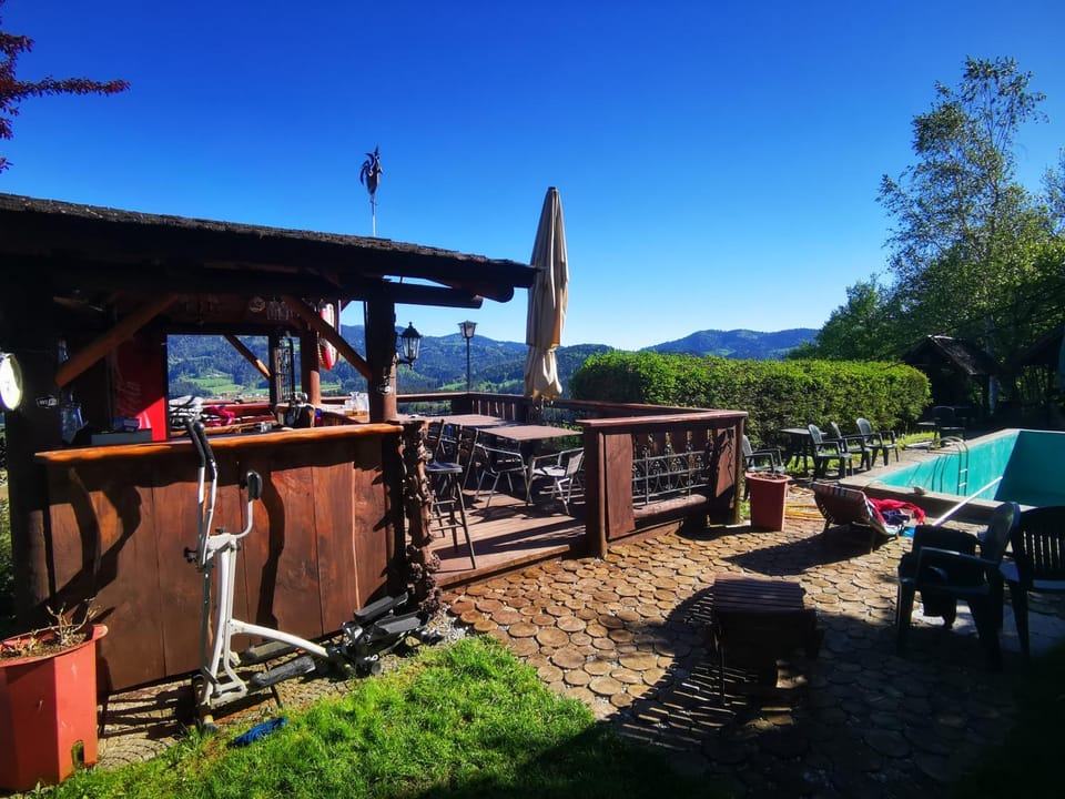 Glamping MM Luxury tent in Slovenia
