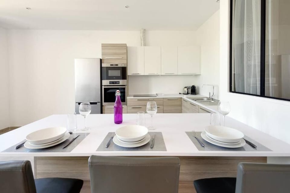 LA CIOTAT - Magnifique Appartement climatisé sur le Port Apartment in La Ciotat