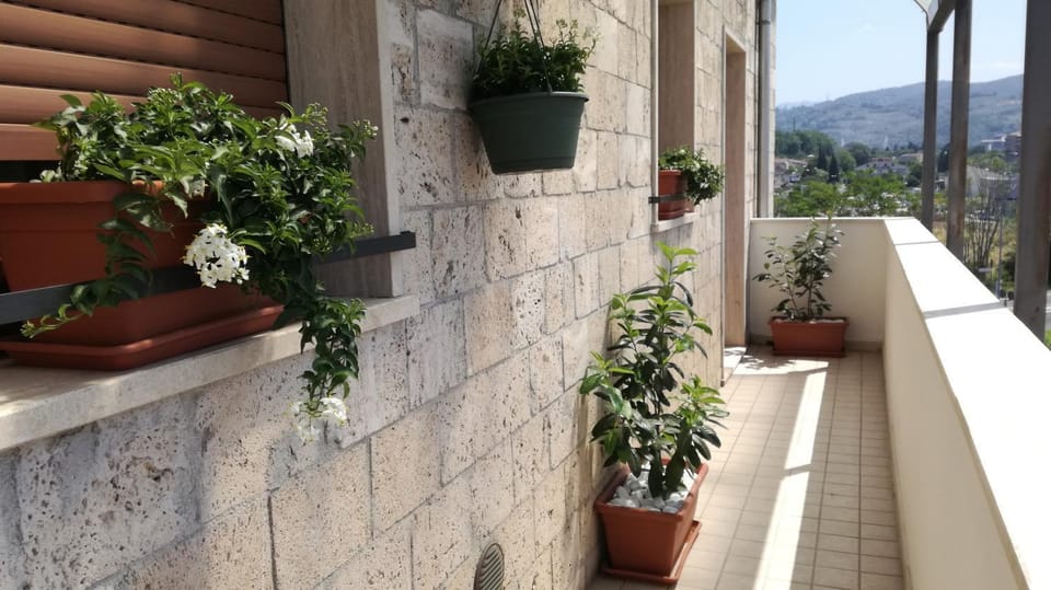 Natural landscape, View (from property/room), Balcony/Terrace, Mountain view