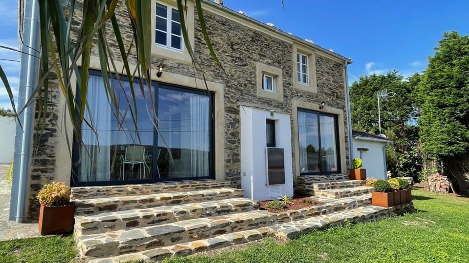 The Cliffs - Picon Seaside Cottage House in A Mariña Occidental
