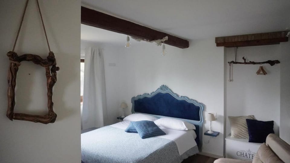 Sicilian Suite Garden Apartment in Messina