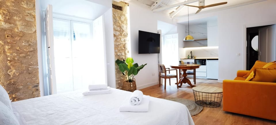 MANZANO PALACE. Habitaciones y Suites 30 m2 en la Plaza Mayor Country House in Castile-La Mancha