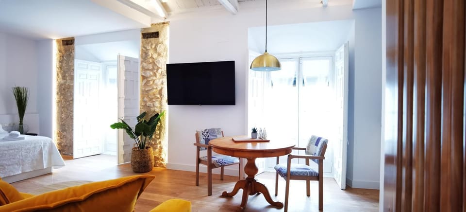 MANZANO PALACE. Habitaciones y Suites 30 m2 en la Plaza Mayor Country House in Castile-La Mancha