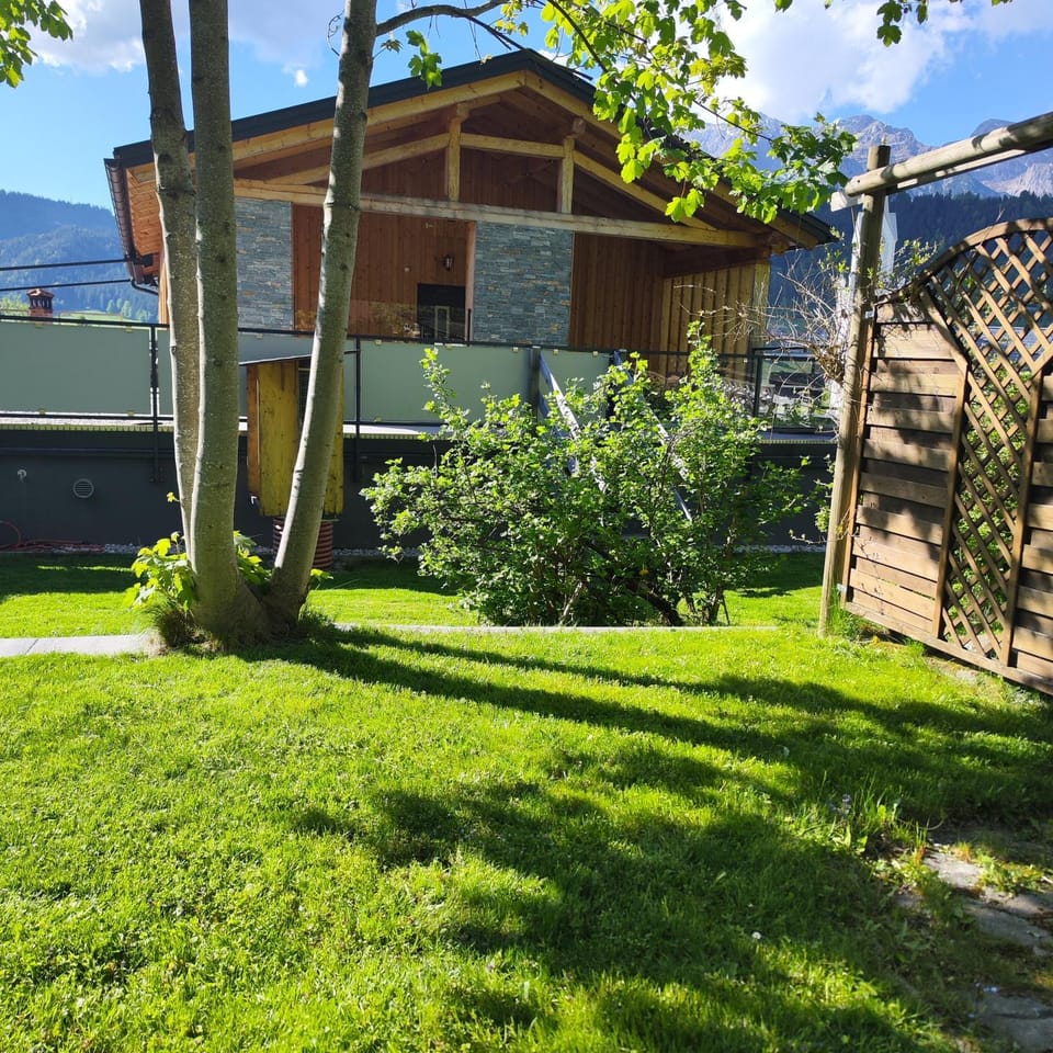 Property building, Garden
