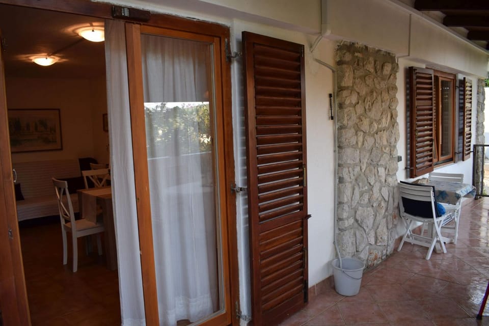 STINA Apartment in Mali Losinj