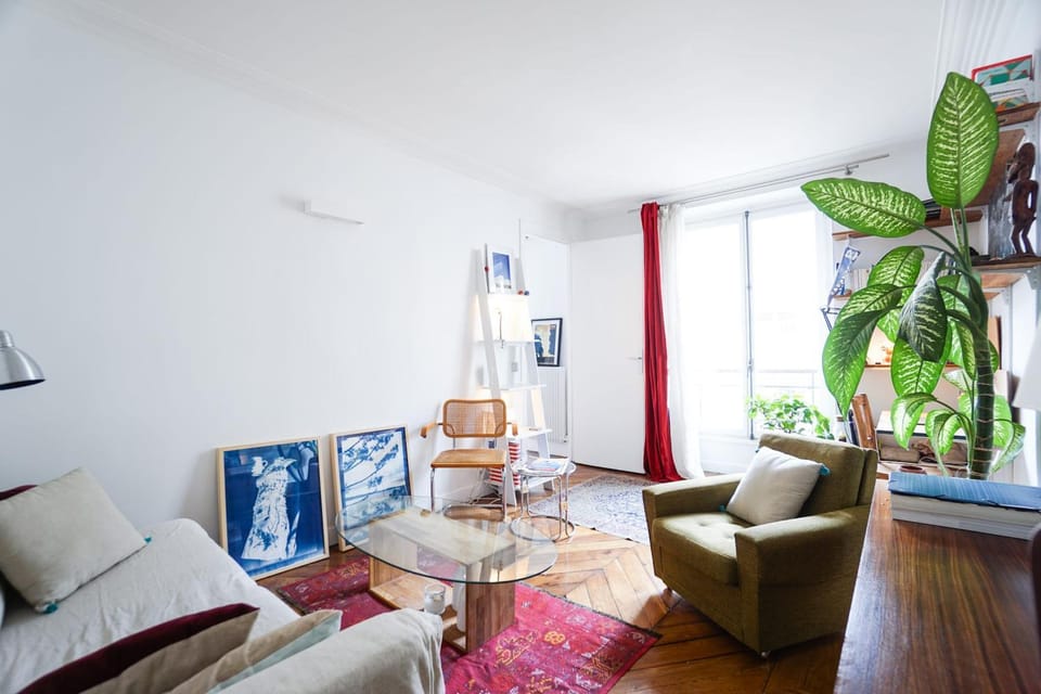 Beautiful Design Apt In Paris Near The Louvre Apartment in Paris