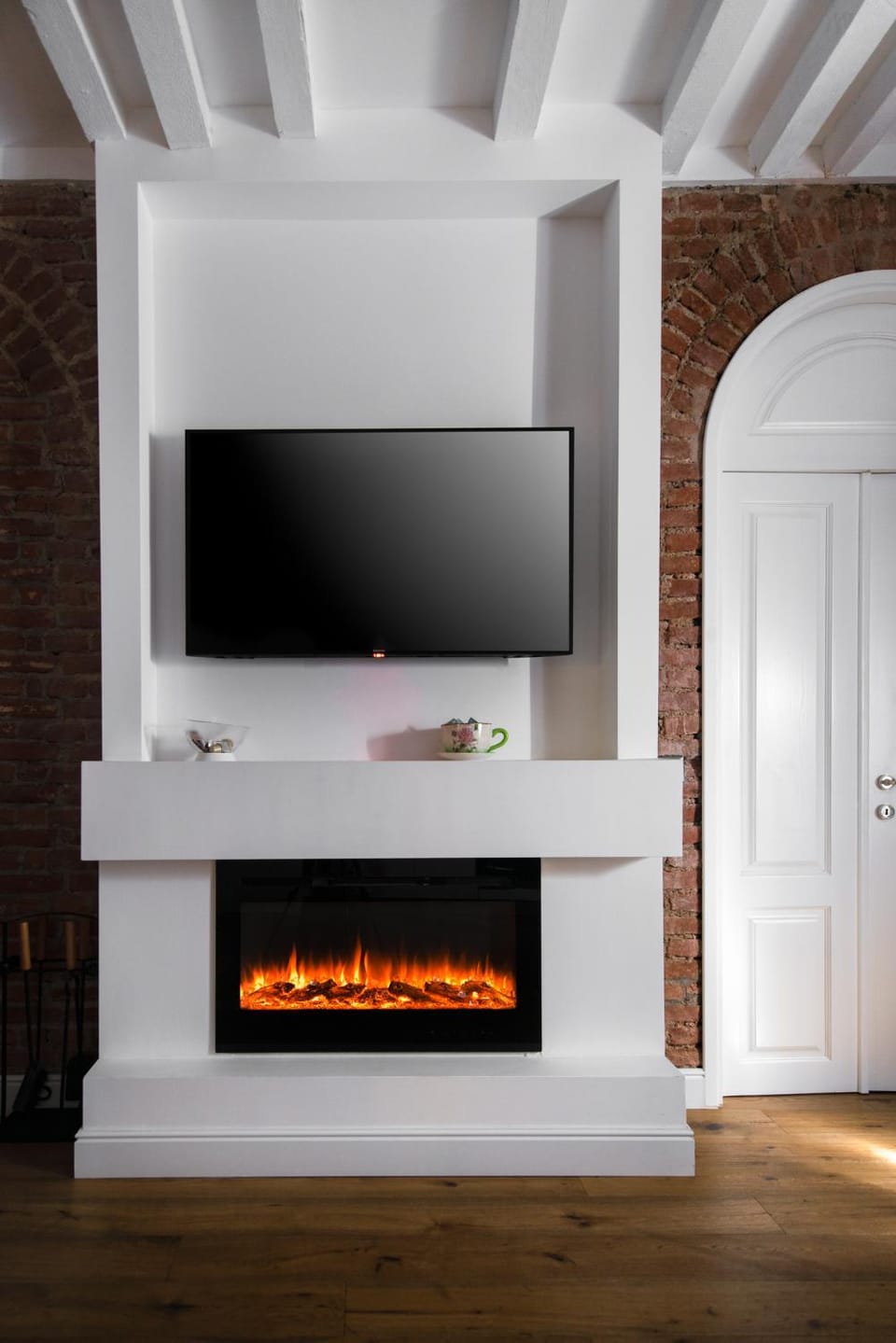 TV and multimedia, flat iron