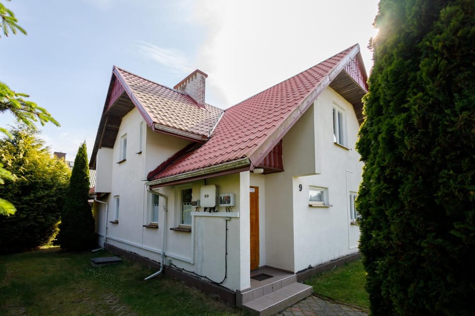 Property building, Garden view, Parking