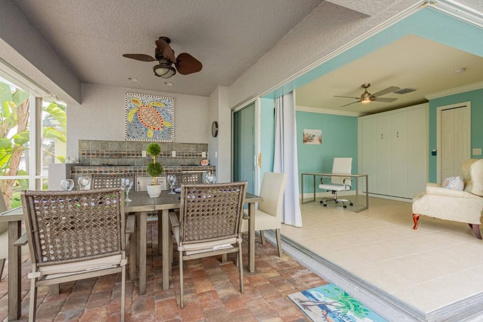 Briarwood-1064 Tivoli Dr House in Collier County