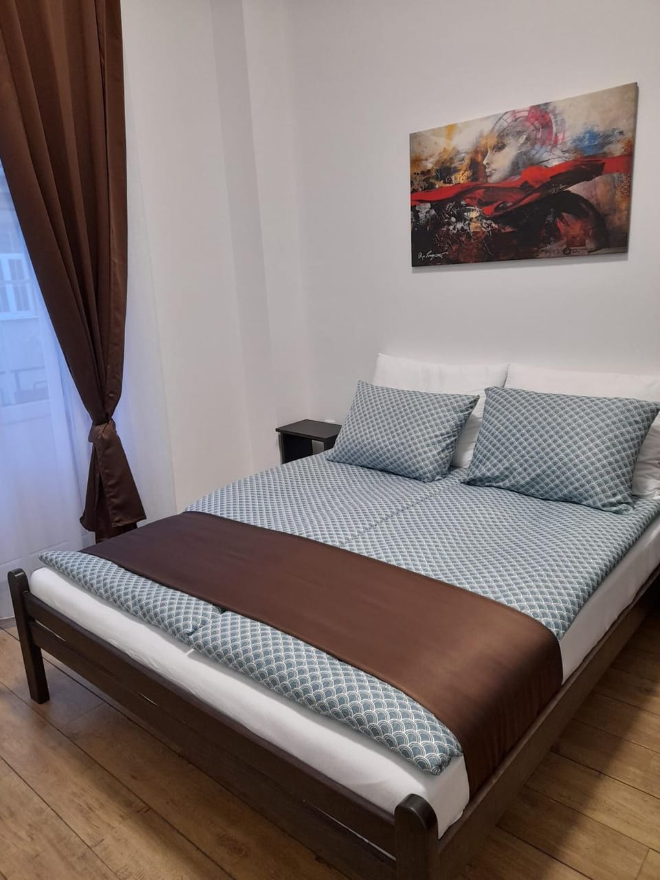 Bed, Decorative detail, Bedroom