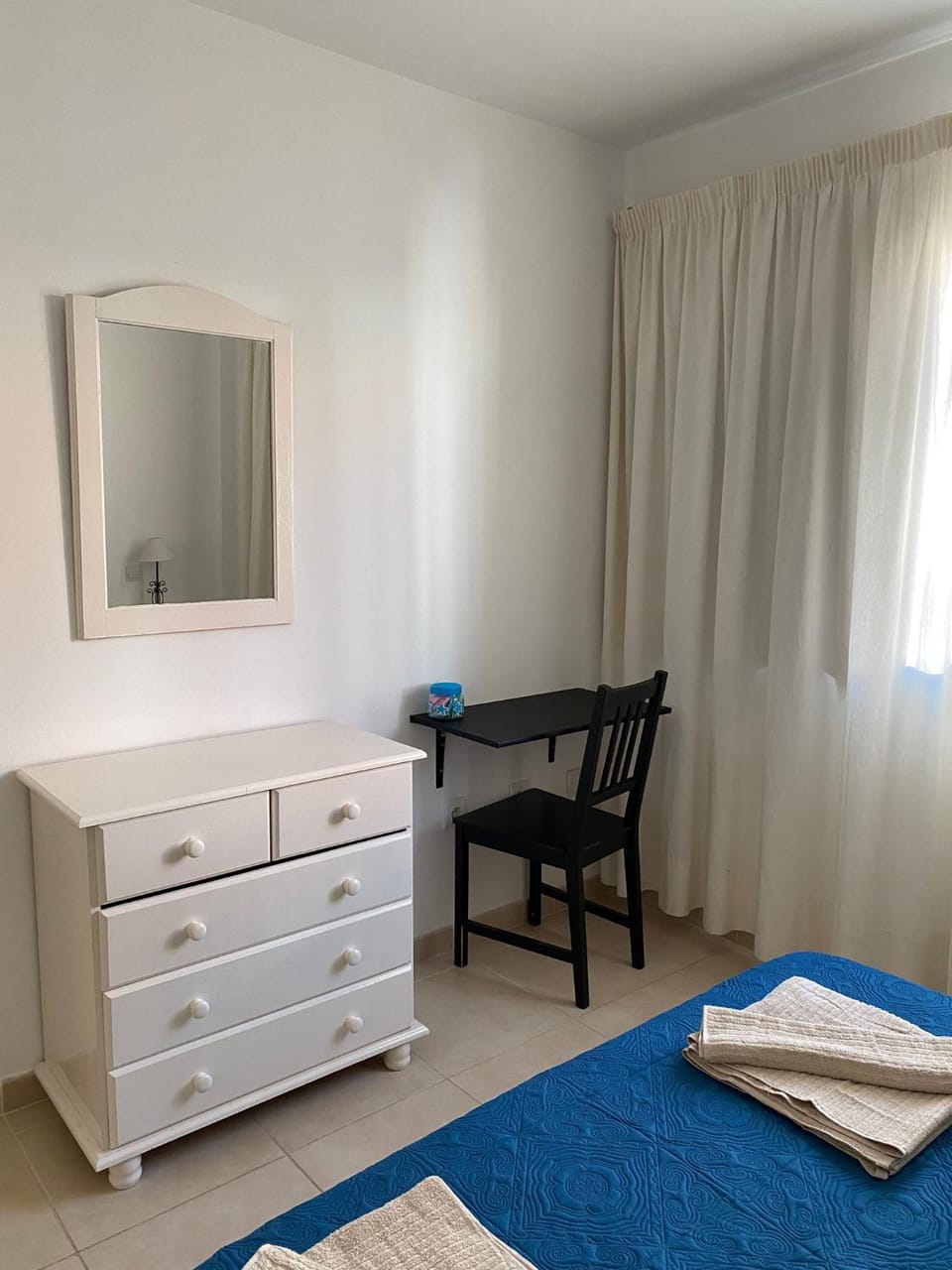 Nice rooms in a shared apartment in the centre of Corralejo Habitaciones en piso compartido Vacation rental in Corralejo