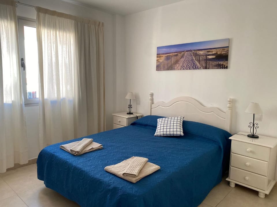 Nice rooms in a shared apartment in the centre of Corralejo Habitaciones en piso compartido Vacation rental in Corralejo