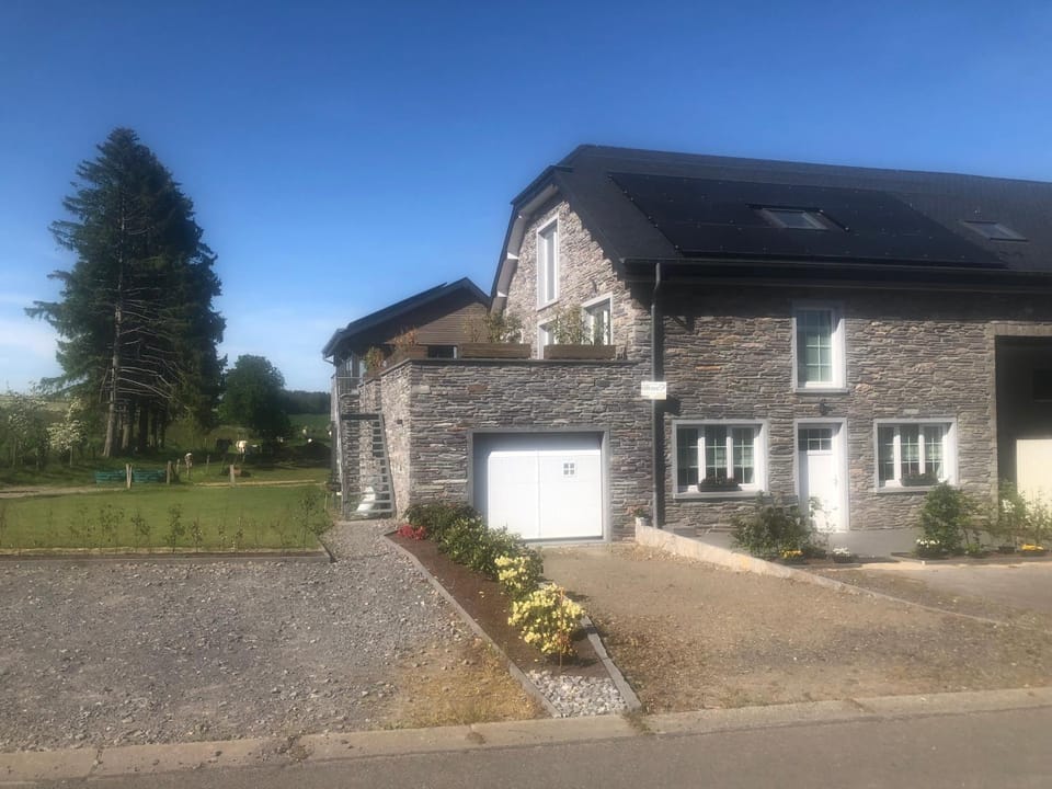 Property building, Day