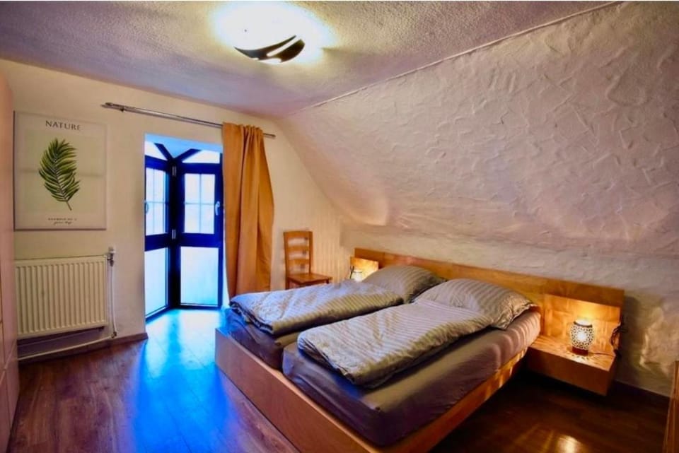 Fewo Eifel Dahlem Nationalpark Sonnenterrasse & Kamin Apartment in Vulkaneifel