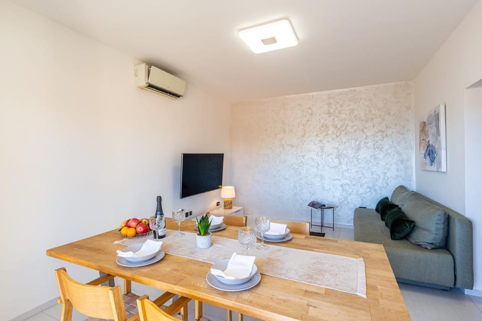 Apartment Justina Medulin with Balcony & Parking Apartment in Medulin