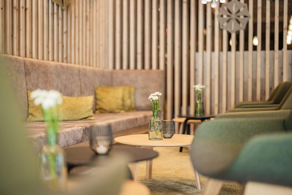 Lobby or reception, Seating area