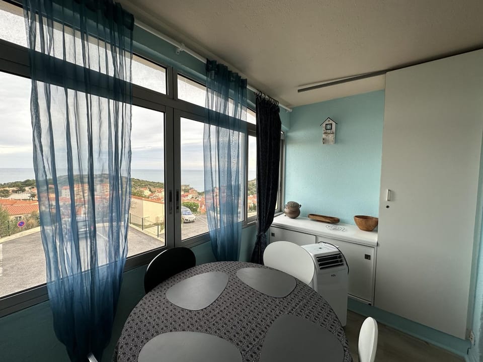 Appartement T2 Porte-Vendres avec parking pour 4 personnes - FR-1-309-266 Apartment in Port-Vendres