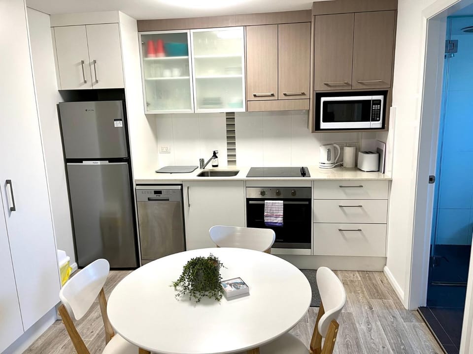 H2O Holiday Apartments - Unit 4 Apartment in North Haven