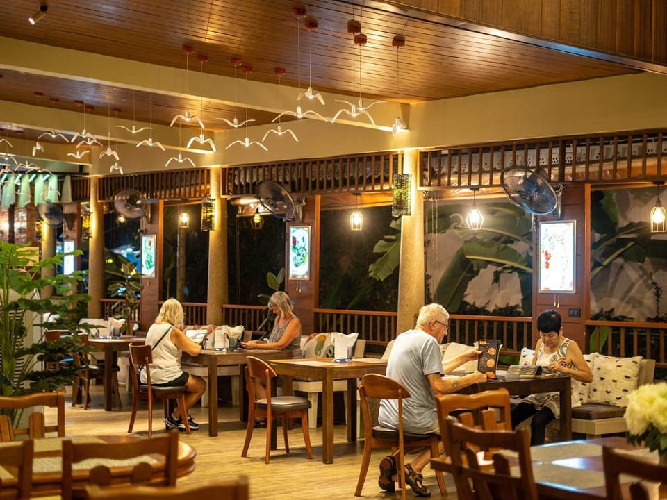 Restaurant/places to eat