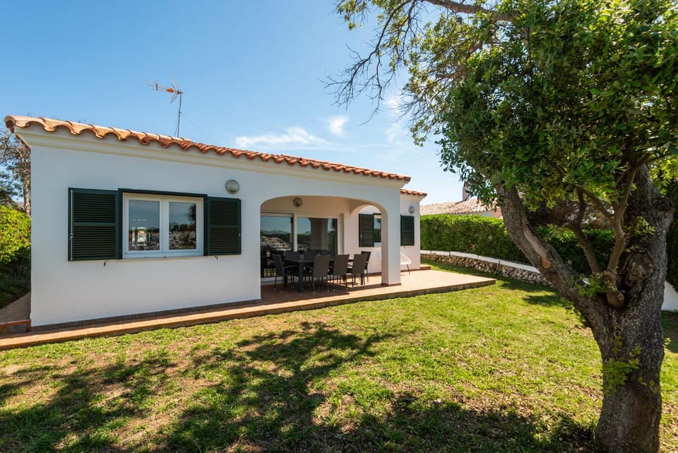 Property building, Spring, Garden