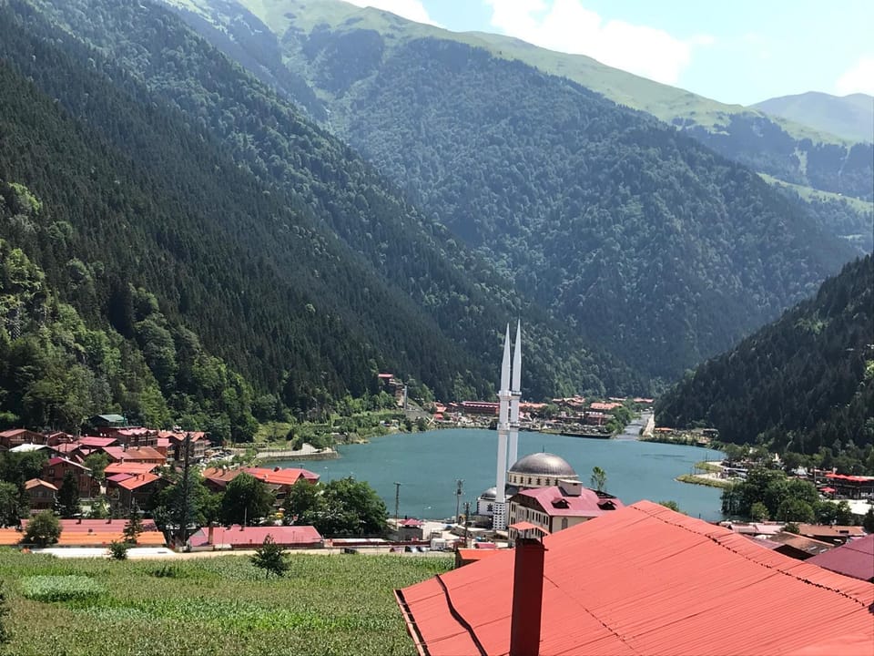 Natural landscape, Lake view, Mountain view
