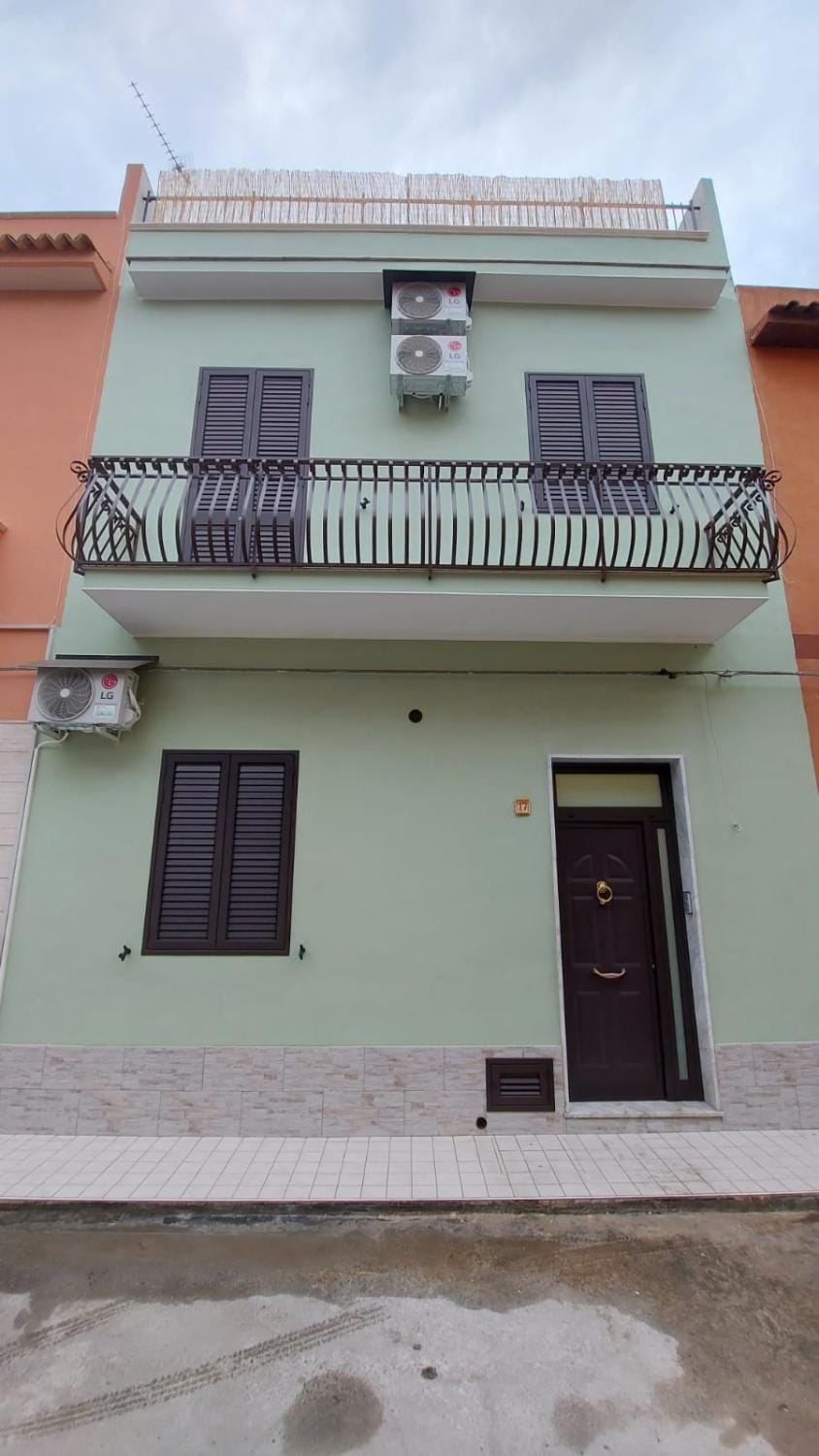 IL GIRASOLE House in Avola