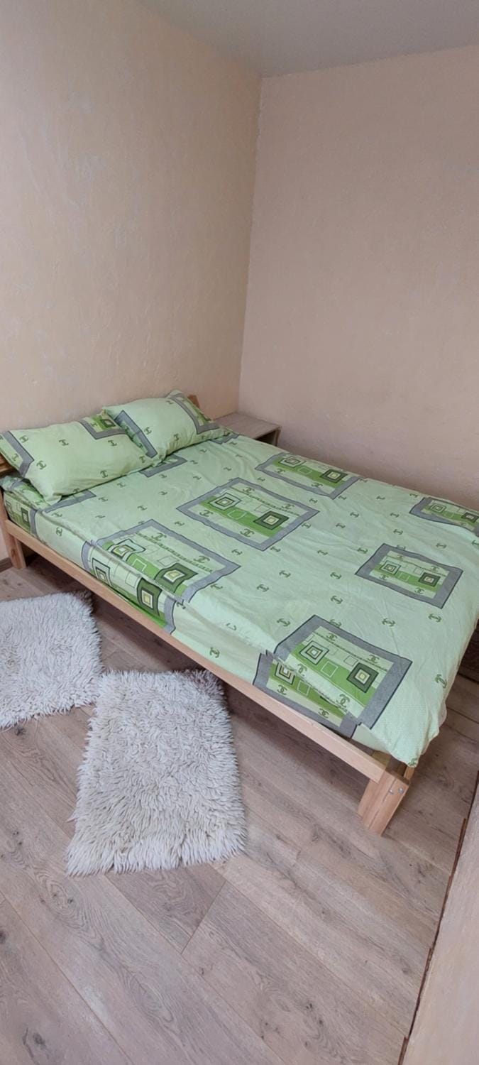 Оренда затишної 2 кімнатної квартири в самому серці Рівного Apartment in Ukraine