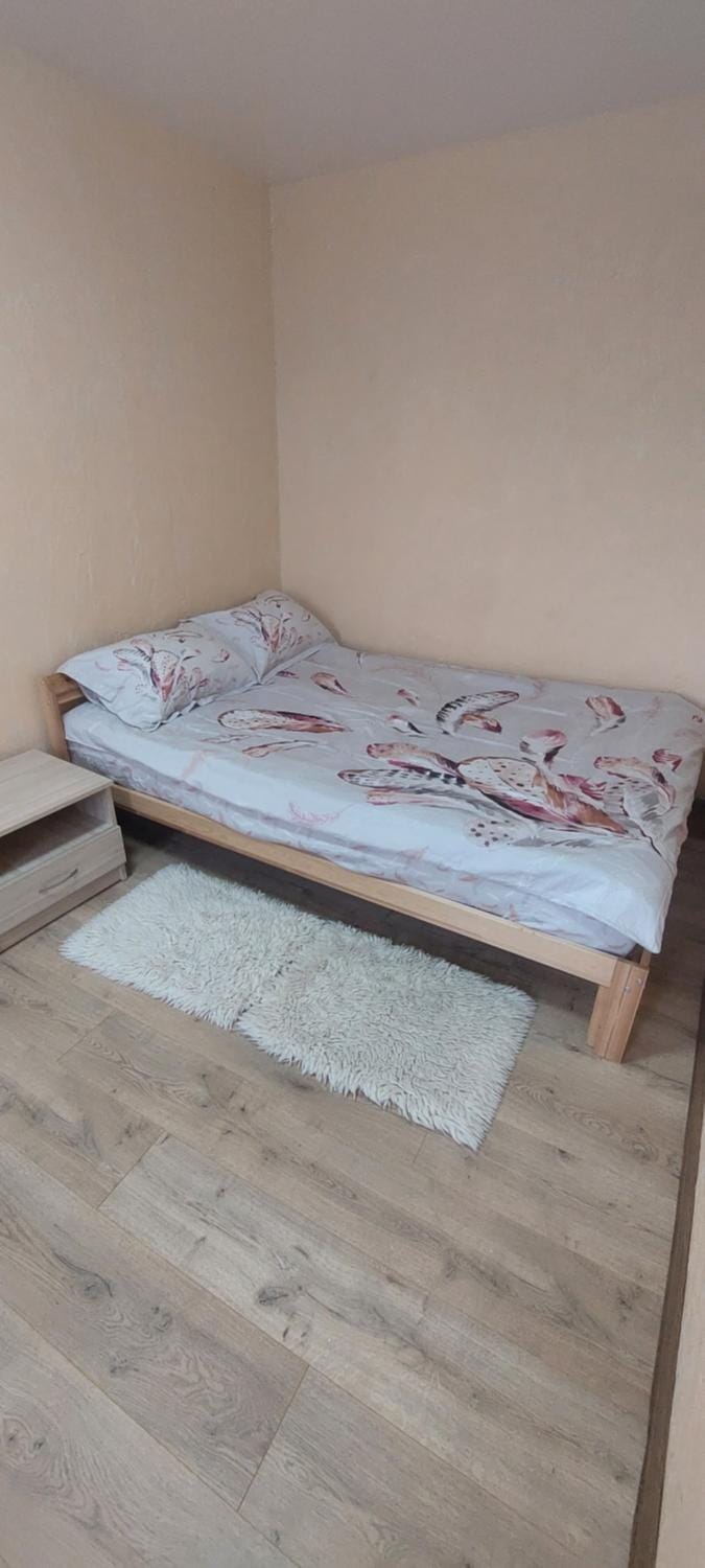 Оренда затишної 2 кімнатної квартири в самому серці Рівного Apartment in Ukraine