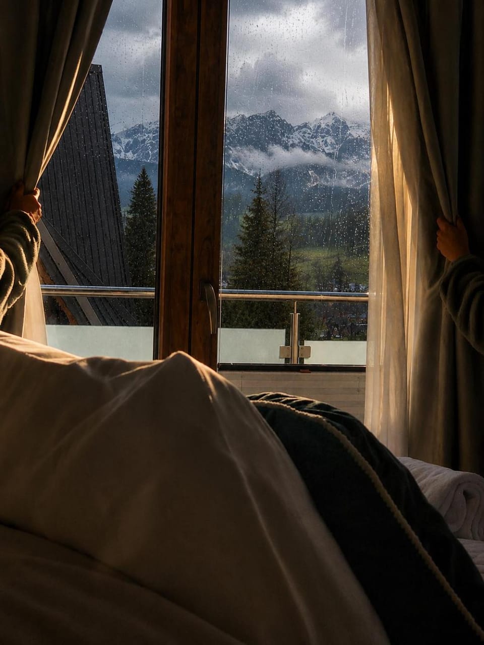 Apartament Queen 1 z Jacuzzi i widokiem na Tatry Apartment in Zakopane