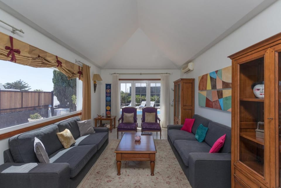 Living room, Lounge or bar, Seating area