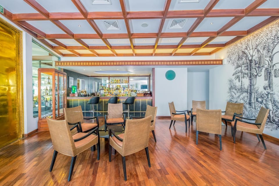 Lounge or bar