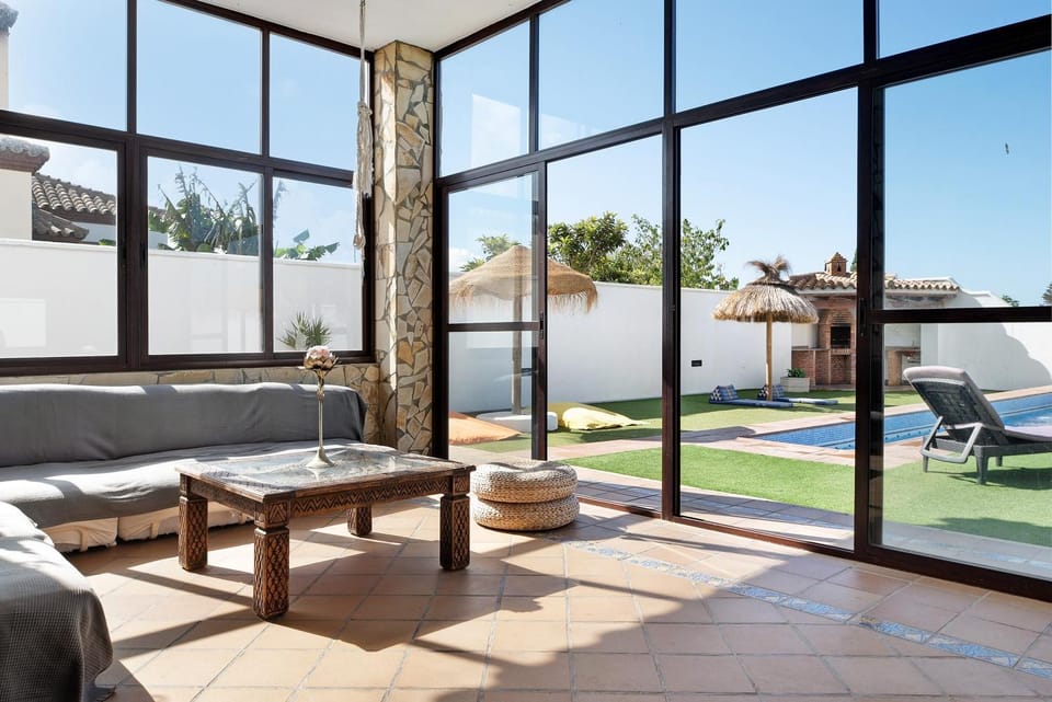 Property building, Living room