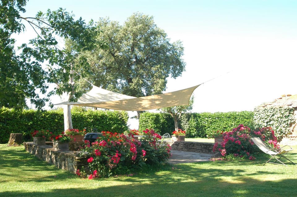 BBQ facilities, Garden