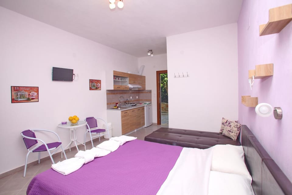 Sklavos Studios skopelos Apartment in Sporades, Greece