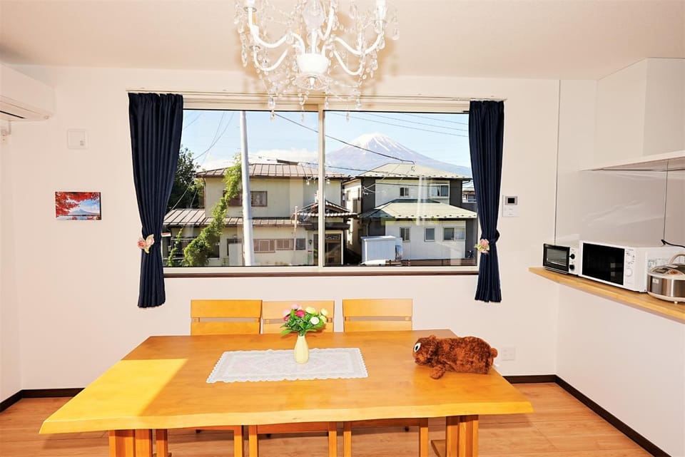 Private House Sakura Villa in Shizuoka Prefecture